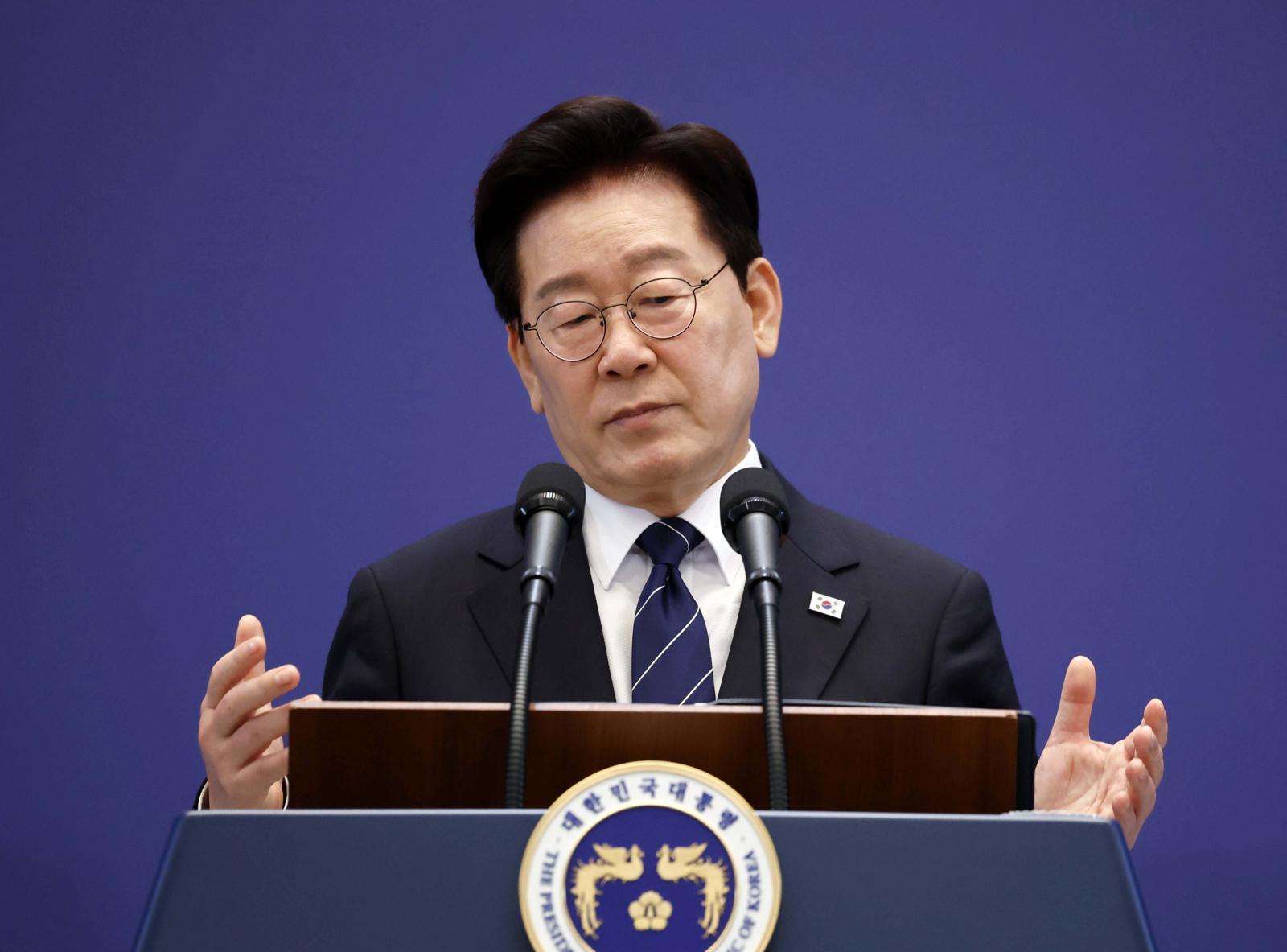 李 “레버리지 ETF, 정책 불완전성 있었다…주가는 귀신도 몰라”