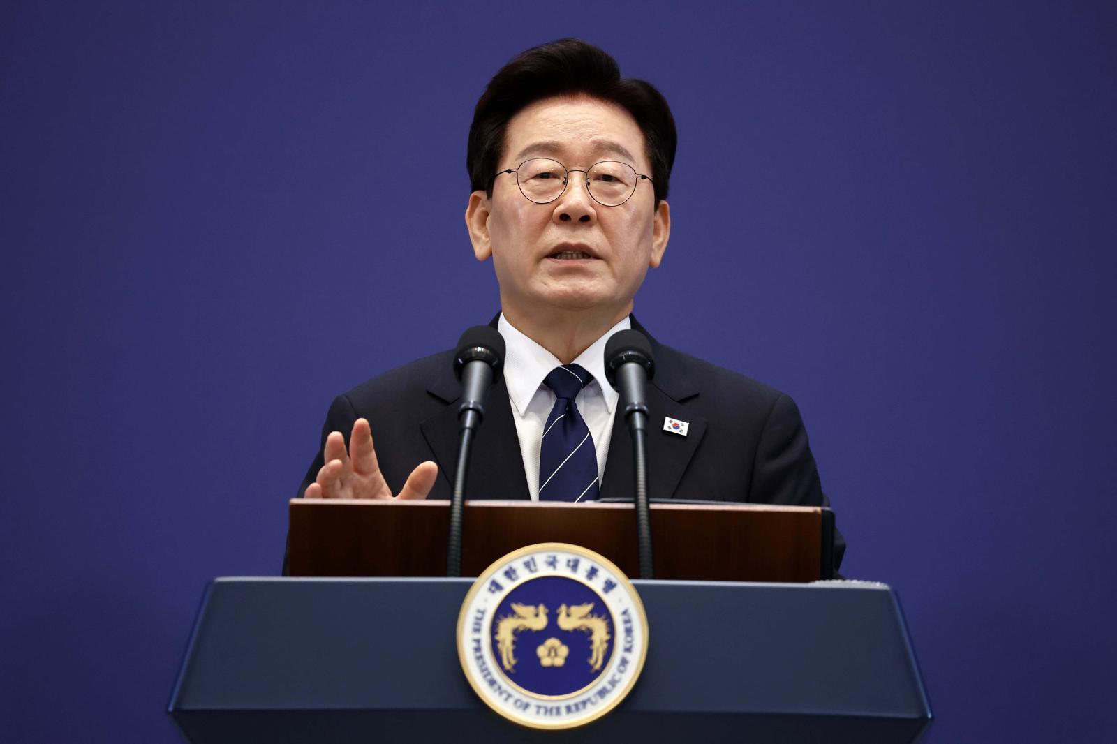 李 “검찰개혁 후퇴 의심 거둬달라…檢 수사관여 불가역적 차단”