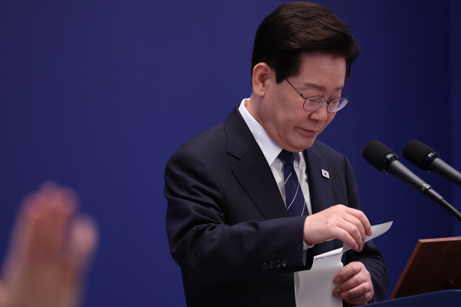 [사설]“내 책임 가장 커”“국민은 늘 옳다”… 항상 스스로 채찍질해야