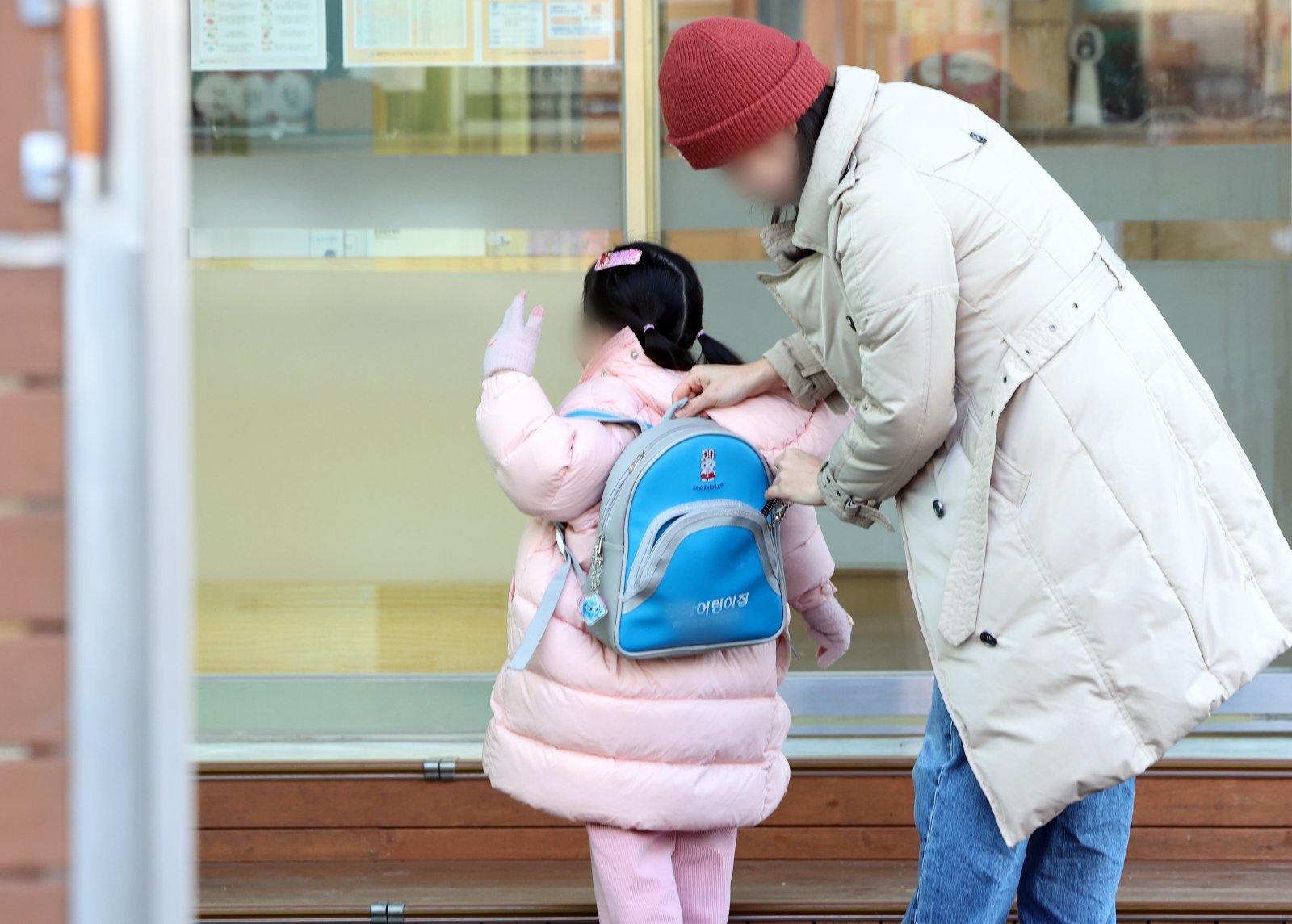 외국인 육아휴직 급여 364억원…1년 새 두 배·수급자 첫 2000명