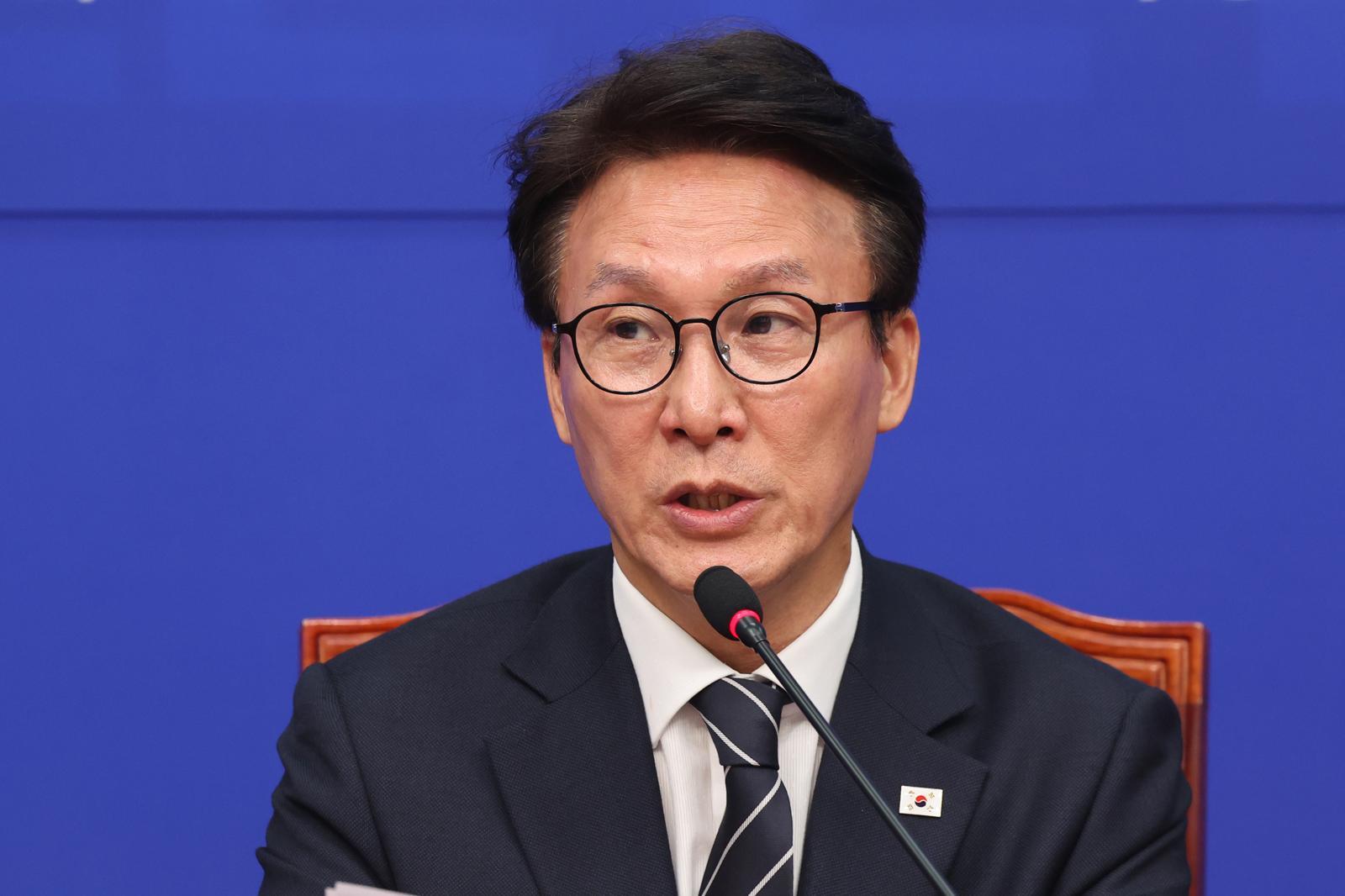 김민석 “李 연임불가 말씀했으니 국힘이 개헌에 답할 차례”