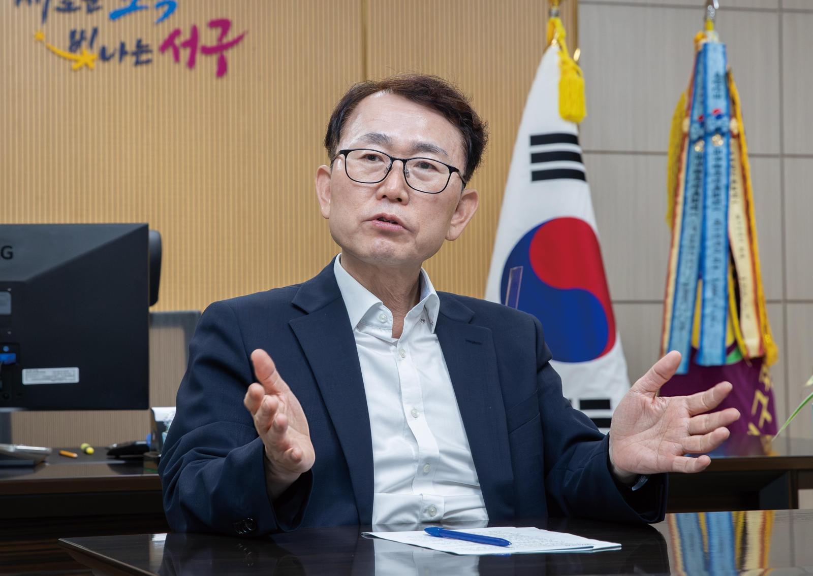 [초대석]“철도-도로-하늘길… 서대구역이 서구 지도 바꿀것”