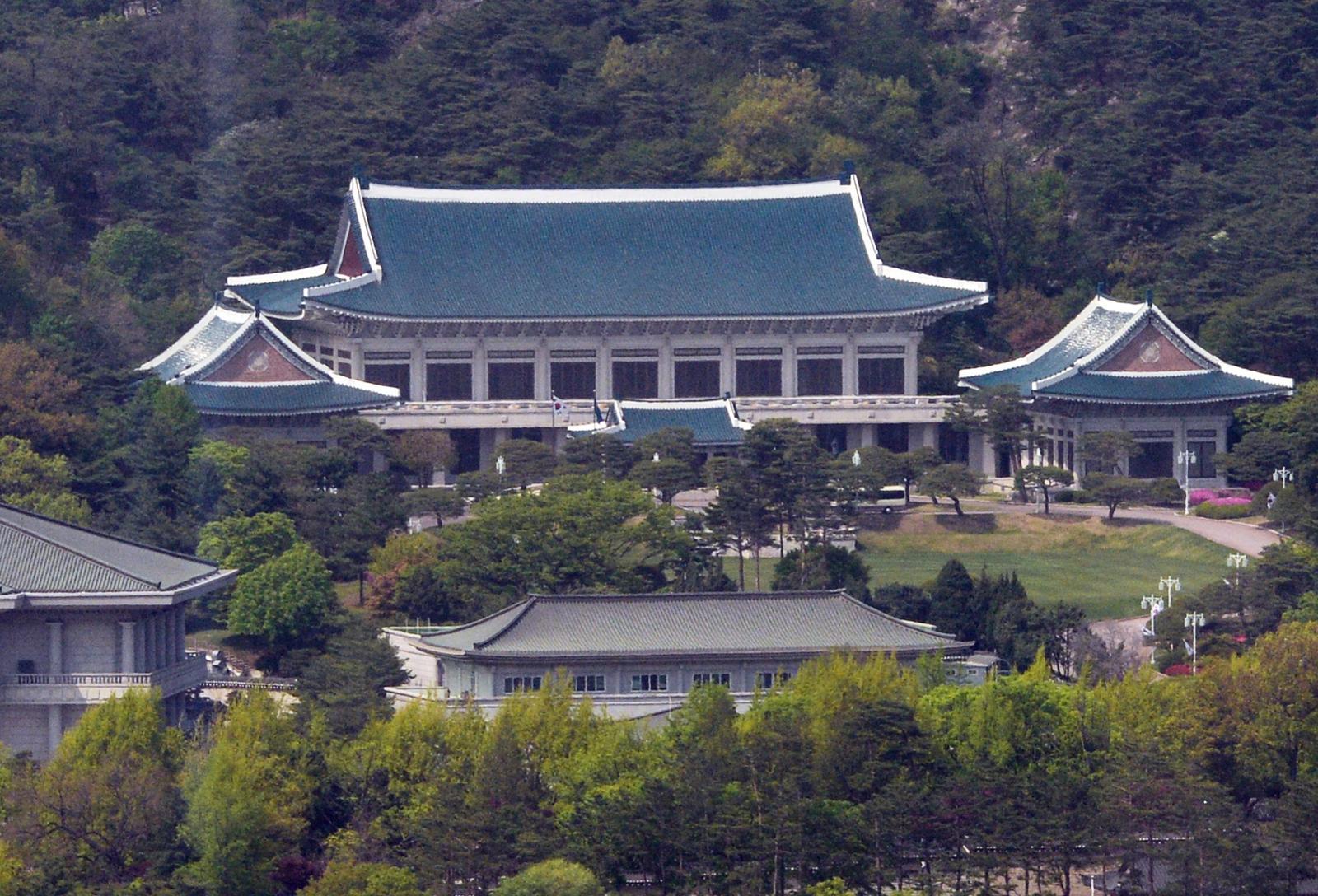 靑 참모진 전면개편 빨라질듯… 인사-정무-민정라인 교체 가능성