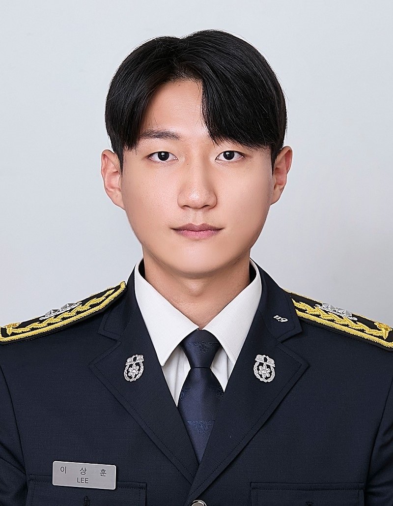 비번 날 운동 중 차량 화재 목격한 소방관…소화기 들고 달려가 진화