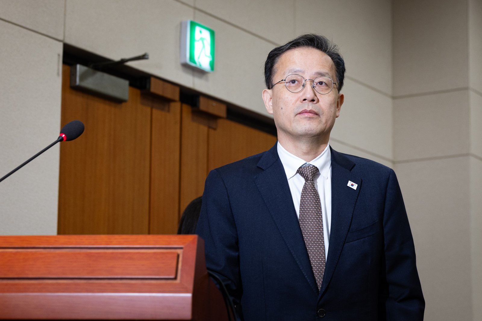 이형일, 첫 간부회의서 “경제 리스크 원점 재점검…대미 투자 대응” 주문