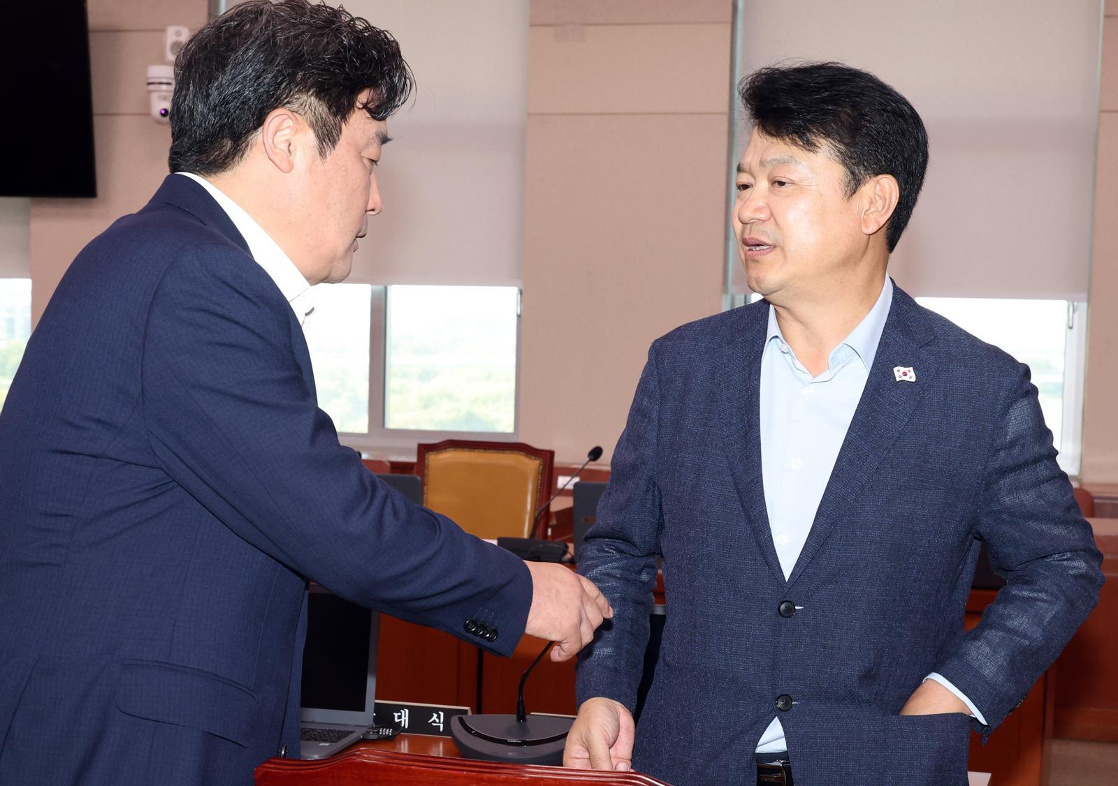 유실물 빼돌리고 수십차례 근무중 음주…코레일 자회사 탈선 심각