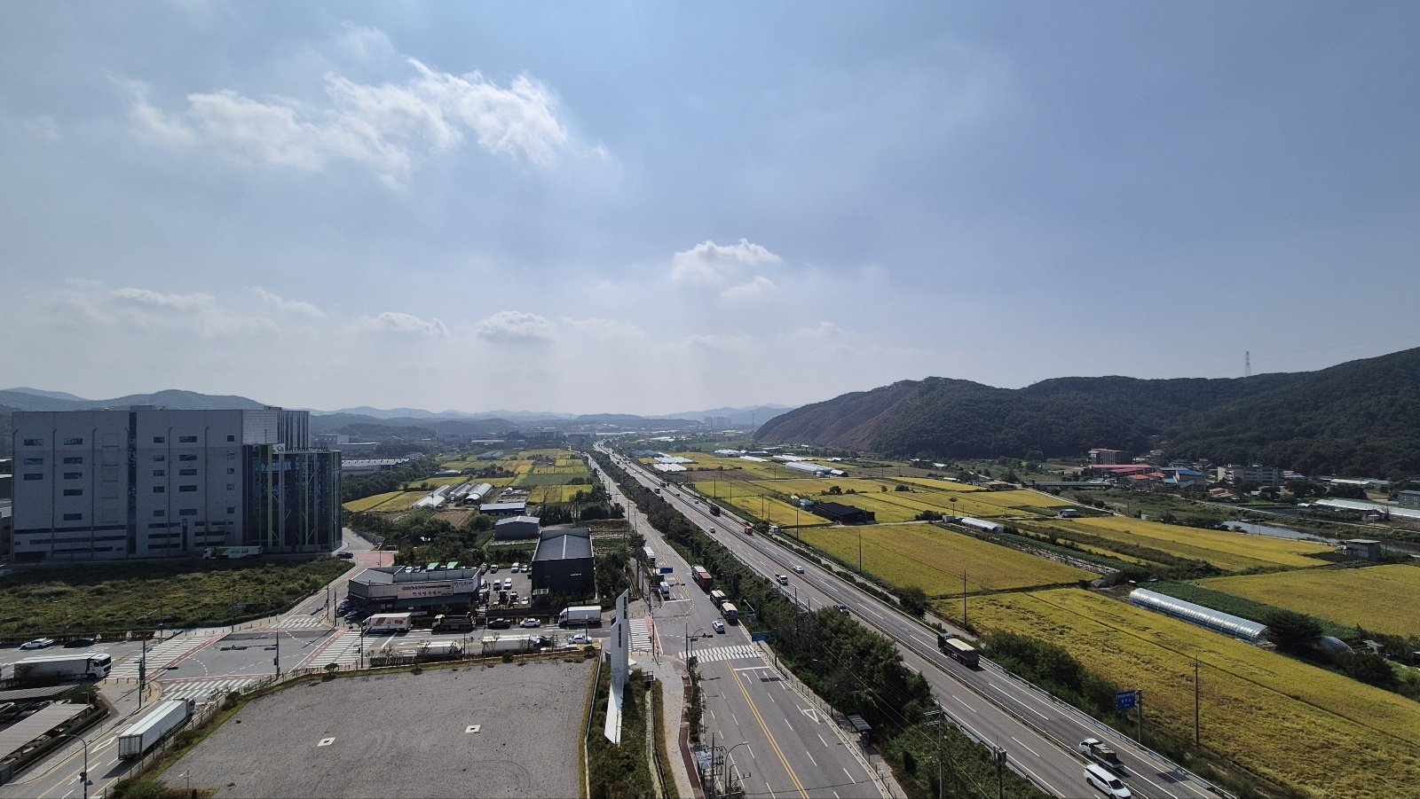 용인 반도체 국가산단 가보니…“판교 규모 논밭, 3년뒤 반도체 팹으로”