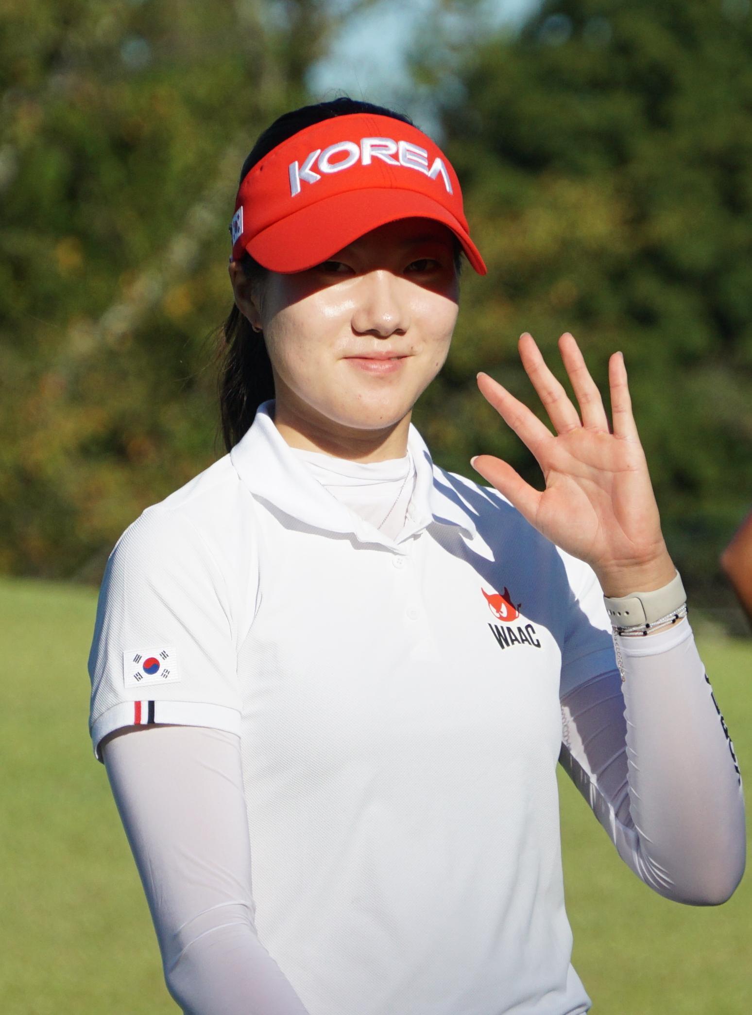 양윤서, 女골프 2R 개인 공동 3위… 선두와 6타차