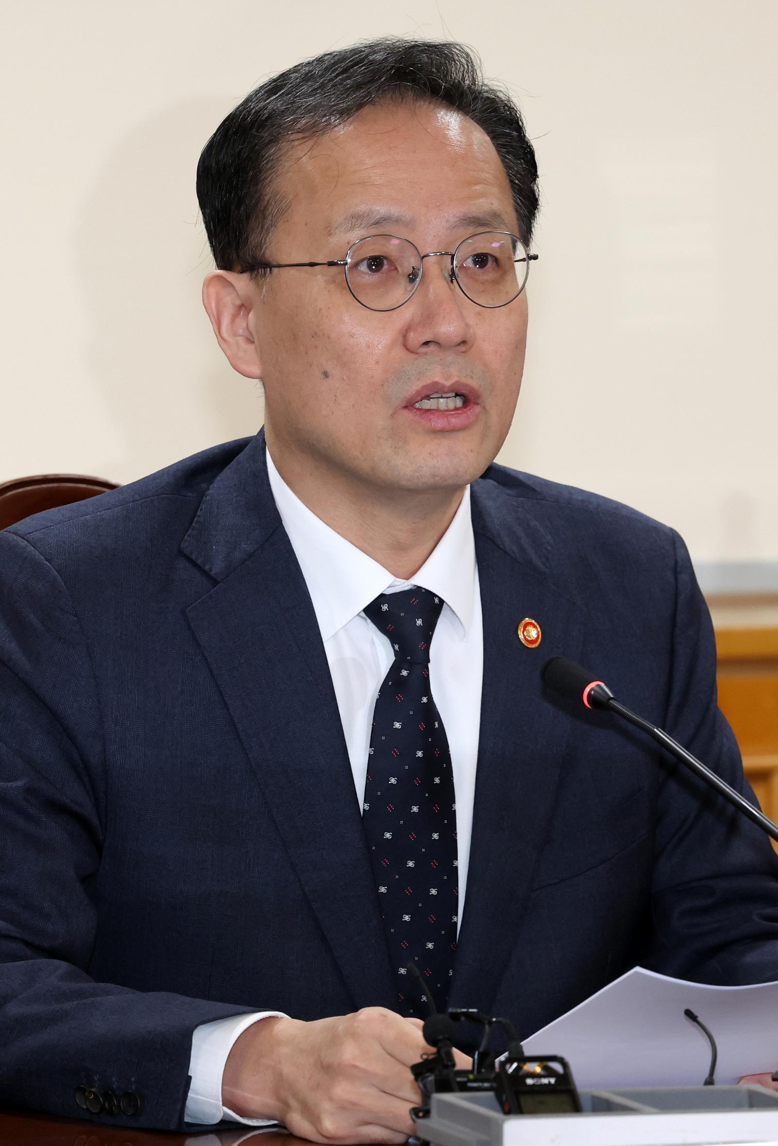 이형일 “10월 국고채 발행 5조원 축소…필요시 조기 상환도”