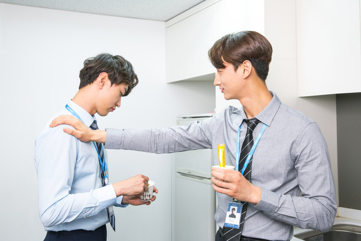 “탕비실 믹스커피 하루 2개만”…직원 커피값 계산기 두드린 대표 사연