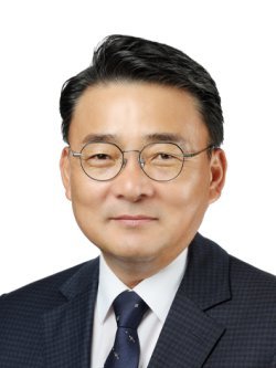 청년농 ‘지원’보다 ‘시장’을 만들어야 한다[기고/김병석]
