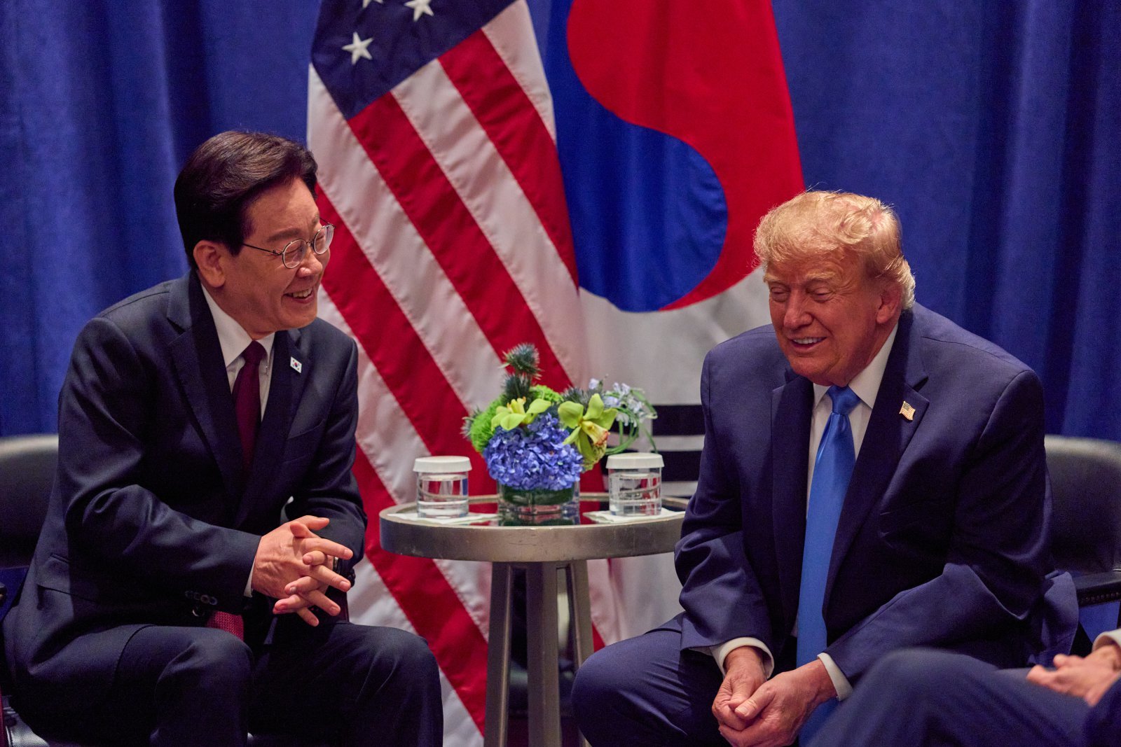 South Korea opposition criticizes Lee over US ties and Trump golf plans