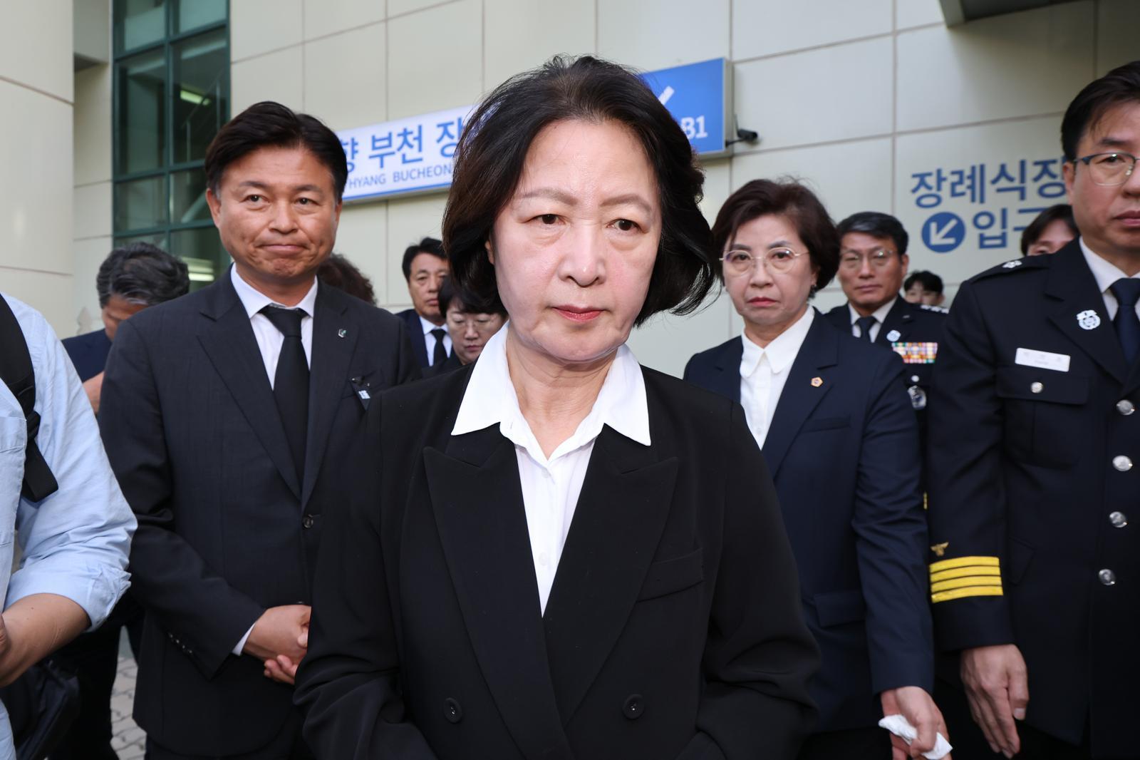 추미애 지사 “사과 바라시니 사과…폄훼 의도는 전혀 아니었다”