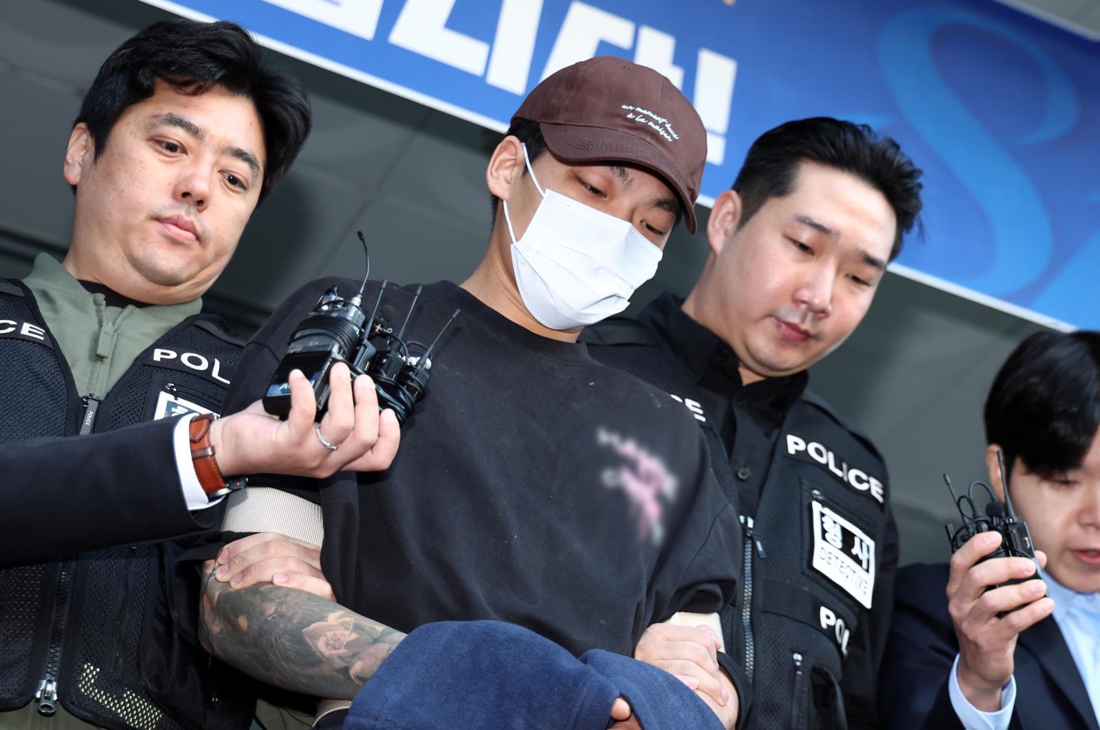 ‘송파 장모 살해’ 26세 김성우, 구속 송치…보복살인 혐의 추가