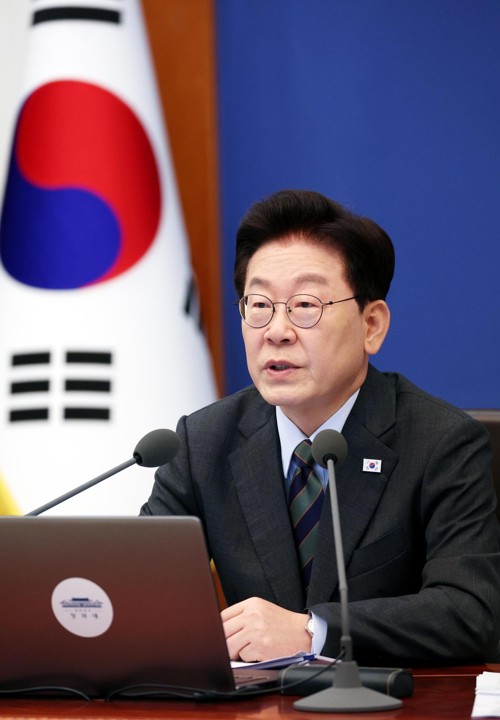 [속보]李, 국무회의 참석한 중수청장에 “존재 의의 증명하라”