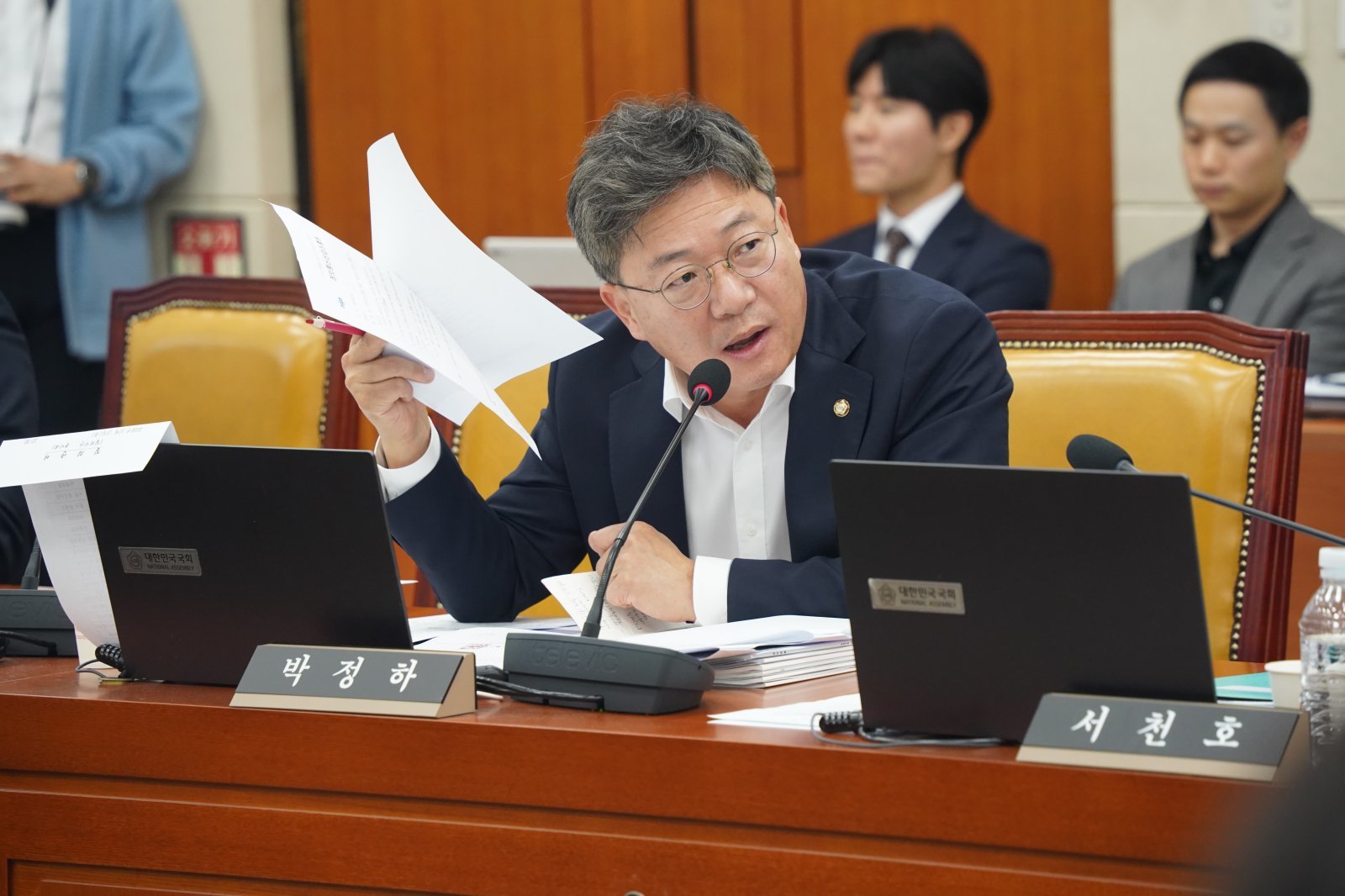 [단독]정부 출연硏, 연구원이 세운 기업에 120억 일감… 절반은 수의계약