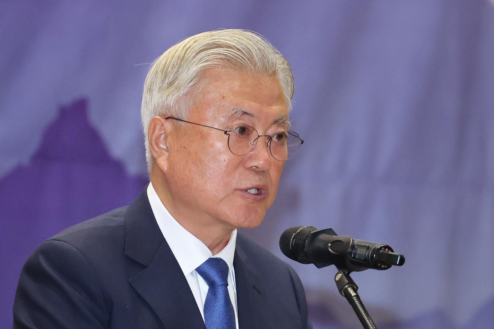 文 ‘뇌물 혐의’ 국민참여재판 내년 1월 시작…딸 다혜 등 증인 18명