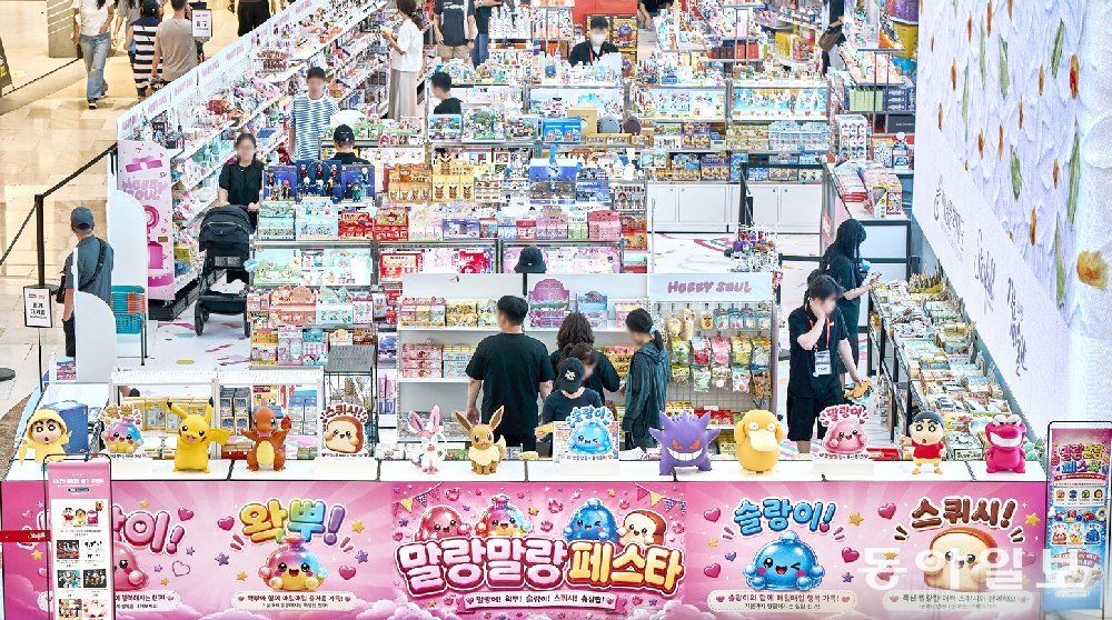 “어른들은 왜 젤리에 빠졌을까?” 촉감 경쟁나선 유통업계