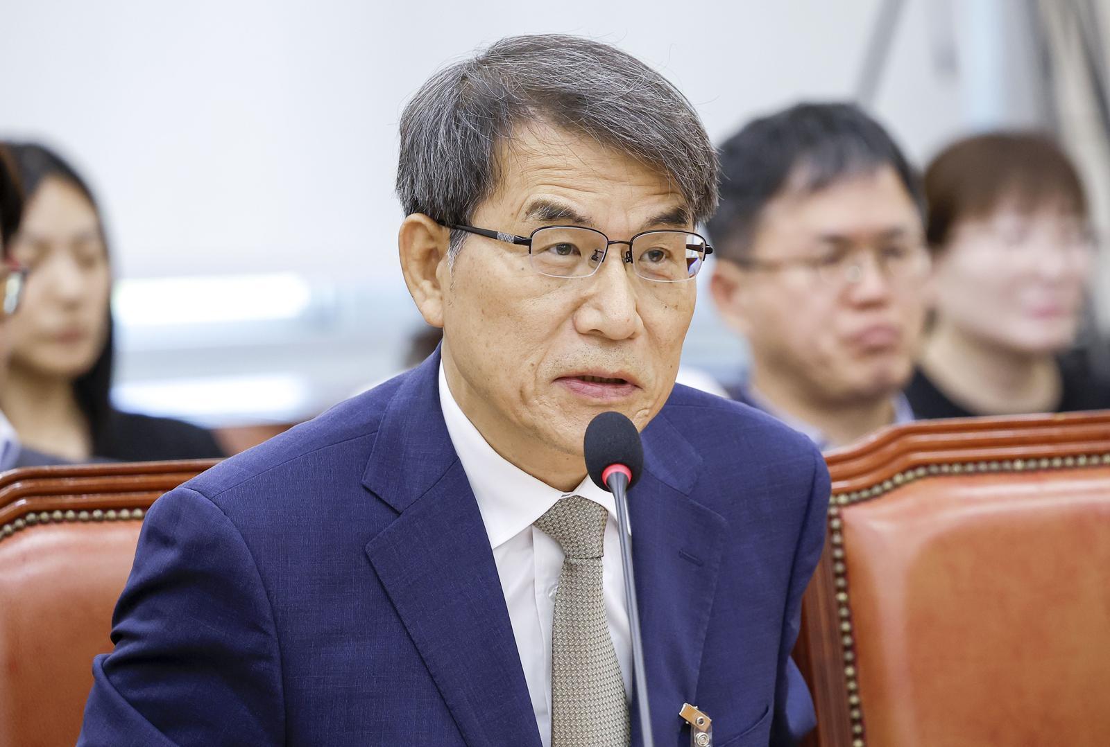 [속보]선관위특검, 노태악 자택 압수수색…“출장보고서 허위 기재 포착”