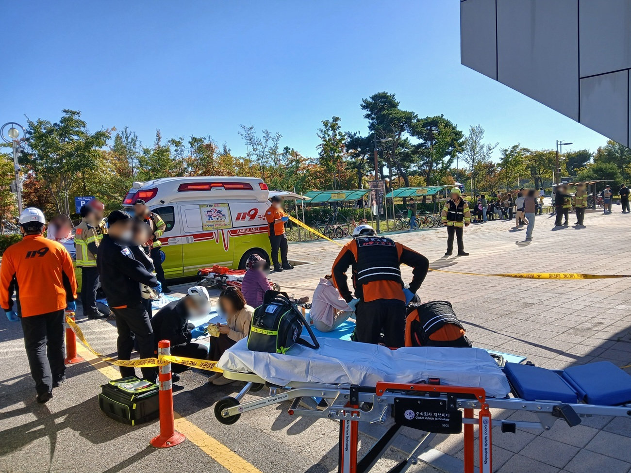 인천 청라문화센터 이용객이 가스총 오발…6명 병원 이송