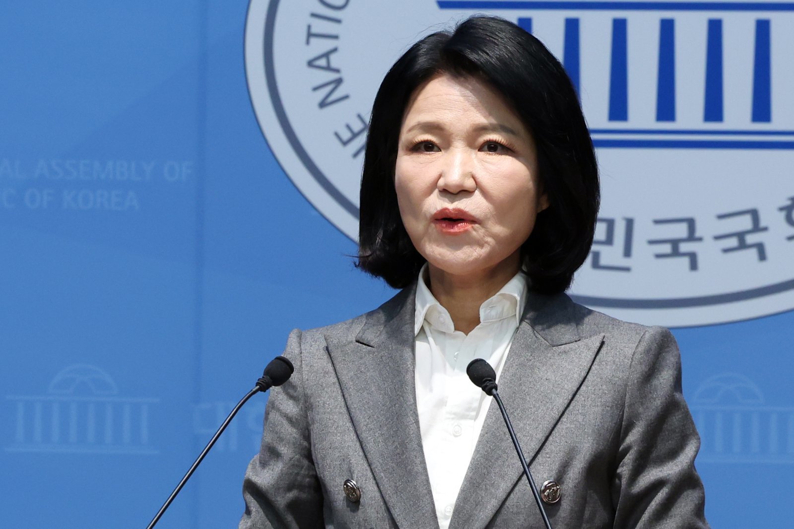 이진숙 가처분 인용에 과방위 또 충돌…“입틀막 사과해야” vs “면죄부 아냐”