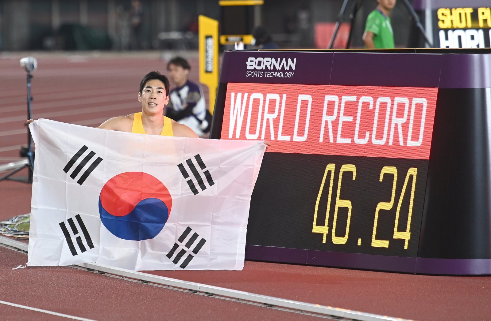 육상 장민호, 400ｍ 세계신기록으로 대회 2관왕