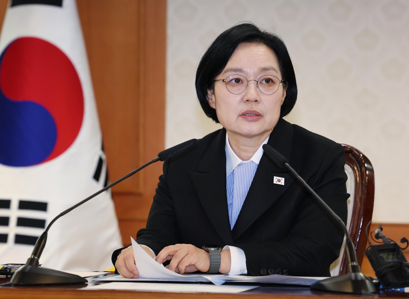 韓총리 “이태원 참사 추모 시설 조성…희생자 추모 위한 재단 설립 지원”