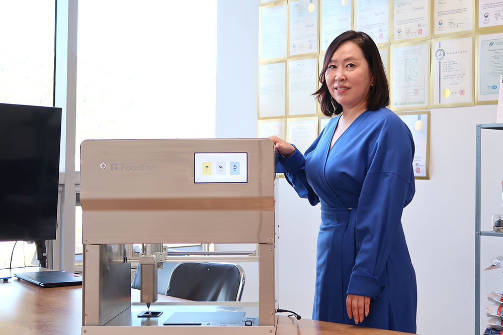 탑테이블 “3D 푸드 프린팅으로 개인 맞춤 디저트·영양 만든다” [SBA 혁신기업]