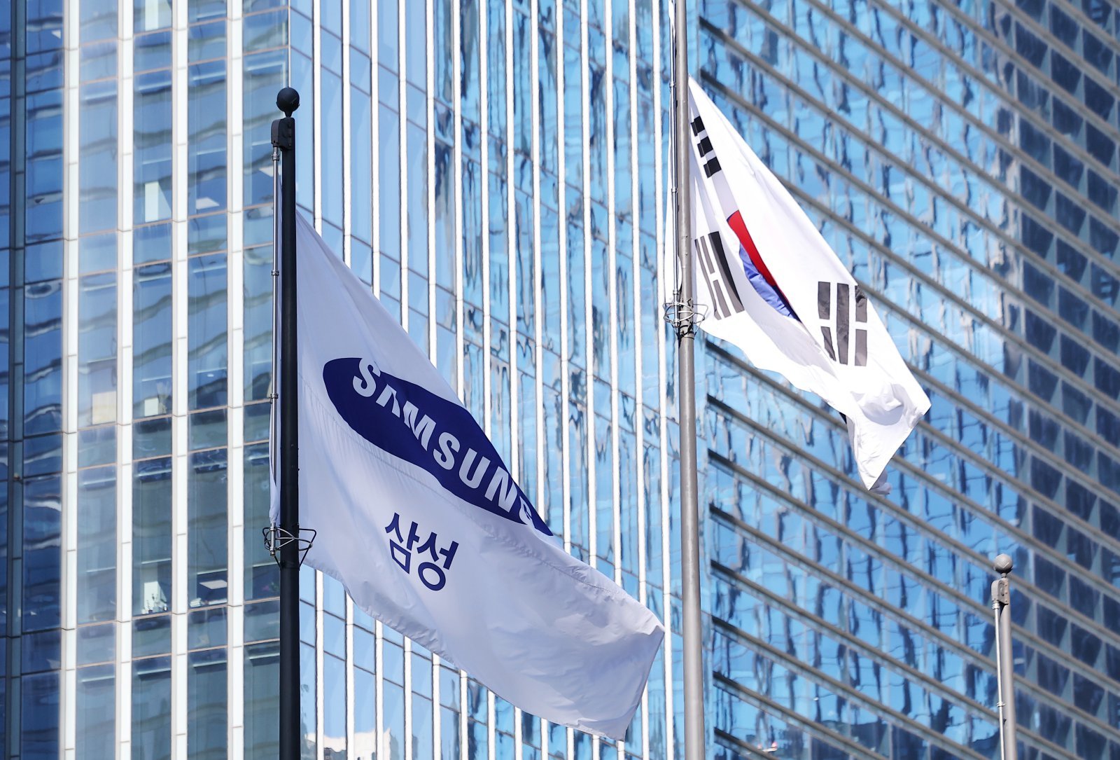 삼성전자, 3Q 성적표 오늘 공개…주주환원, SK하닉 ‘100조’ 뛰어넘나