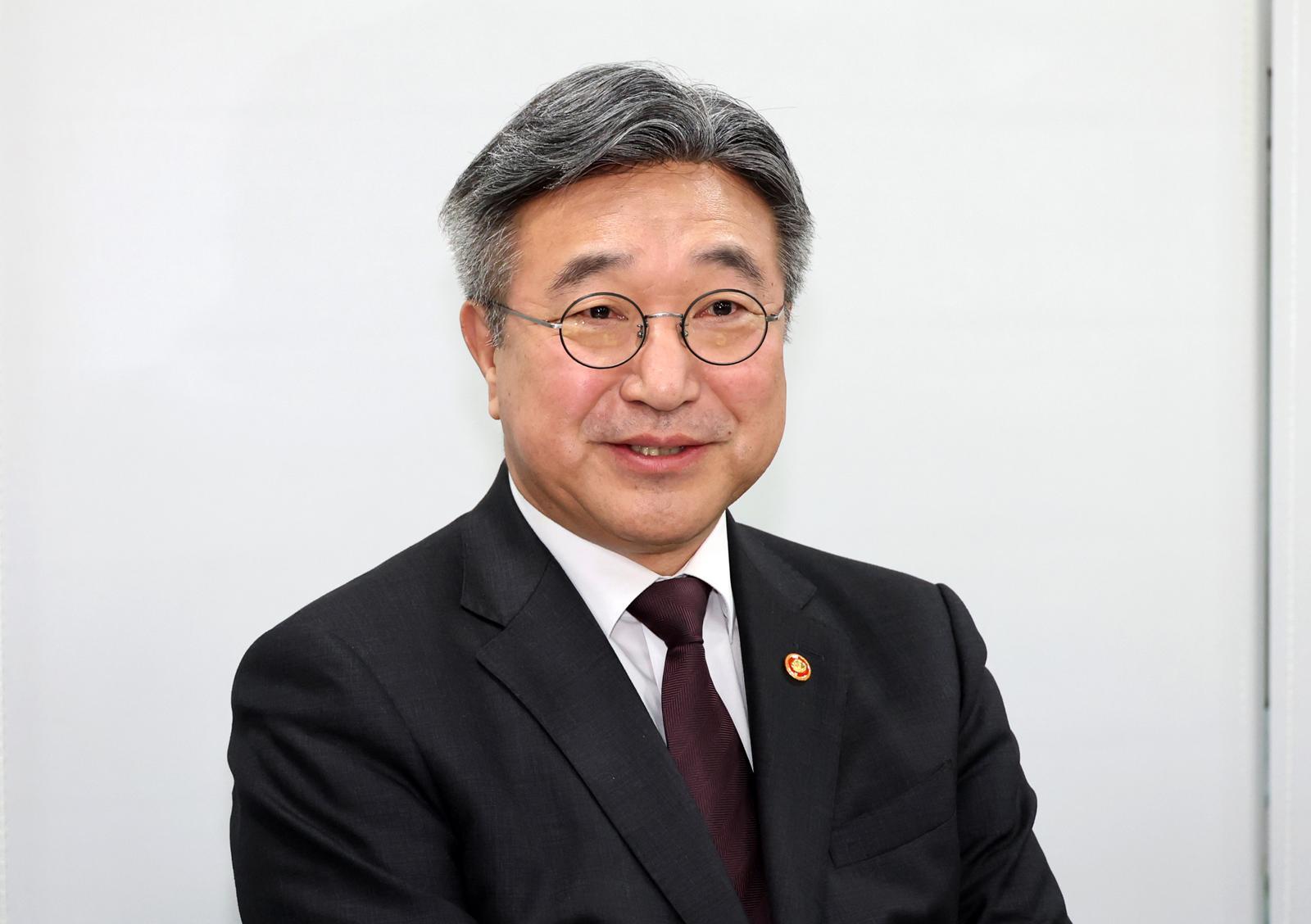 윤호중 “긴급한 소방재정 부족분, 미래대응기금서 충당해주길”