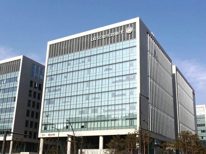 AI 인프라가 끌고, 금융 차세대 시스템이 밀고…LG CNS, 3분기 영업이익 15%↑