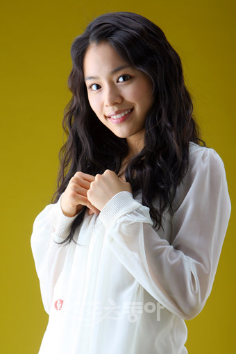 조숙한 미혼모 역으로 시청자의 눈길을 끈 홍아름은 새 드라마 ‘드림’에서 톡톡 튀는 캐릭터로 변신한다. 스포츠동아DB