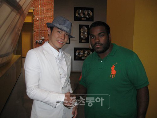 휘성과 프로듀서 로드니져킨스 (다크차일드).