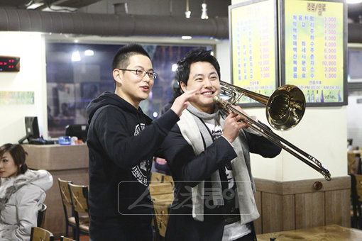 NRG 전 멤버 문성훈과 노유민.