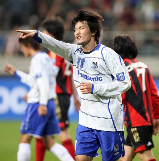 조재진(사진) 등이 K리그로 유턴한다는 소문이 나돌았으나, 현실적으로 가능성이 낮은 것으로 보인다. 스포츠동아 DB