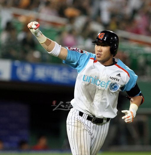 롯데 자이언츠 전준우. 스포츠동아DB