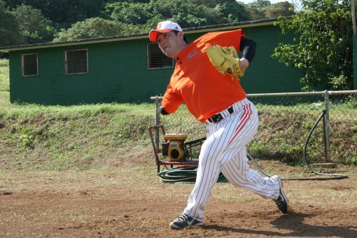 스프링캠프를 제대로 소화하지 못하면 시즌 내내 체력 문제, 부상 위험이 뒤따른다. 롯데는 무릎이 좋지 않았던 마무리 후보 정대현이
8일 2차캠프인 일본 가고시마로 떠나 안도의 한숨을 내쉬었지만 손아섭이 발가락 염증으로 합류하지 못했다. 사진제공=롯데자이언츠
