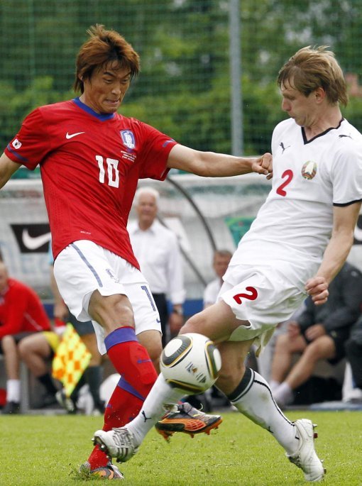 신형민(왼쪽). 스포츠동아DB