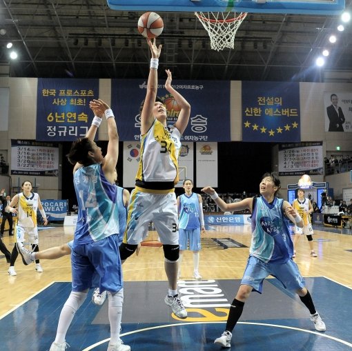 신한은행-삼성생명. 사진제공|WKBL