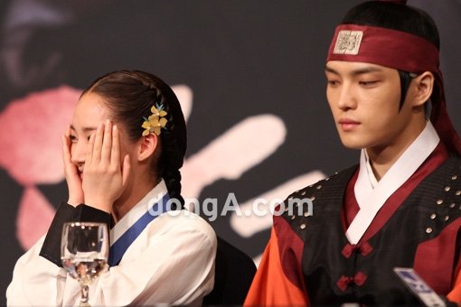 “얼굴 뜨거워졌어요.”