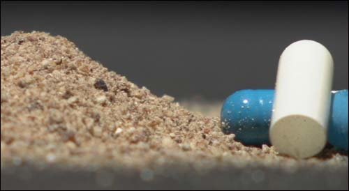 경찰-세관, 인육캡슐 밀반입 수사 착수