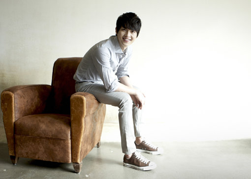 드라마 ‘세상 어디에도 없는 착한남자’로 이미지 변신에 성공한 송중기가 ‘세상에서 가장 잘 나가는 남자’가 됐다. 흥행의 맛을 봤지만 서두르지 않고 차분히 다음 길을 걷는다. 사진제공｜싸이더스HQ