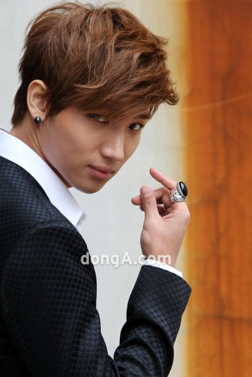 ‘위탄’ 출신 가수 노지훈이 데뷔곡 ‘벌 받나 봐’를 발표하고 나쁜 남자가 되어 돌아왔다. 동아닷컴 국경원 기자 onecut@donga.com