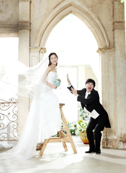 개그맨 정진욱 웨딩화보. 사진제공｜졸탄엔터테인먼트