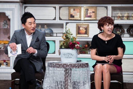 일하는 며느리, 아이를 돌봐야 하는 시댁 식구들을 주제로 이야기를 푸는 ‘웰컴 투 시월드’. 사진제공|채널A