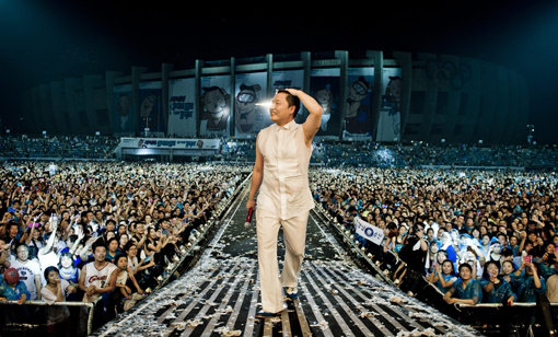 싸이가 ‘강남스타일’로 약 100억 원의 매출액을 기록한 것으로 추산되면서 올해의 대세임을 입증하고 있다. 사진제공|YG엔터테인먼트