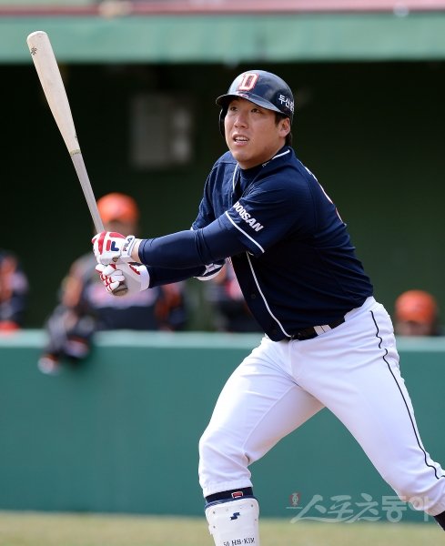 20일 대전한밭야구장에서 열린 2013 프로야구 시범경기 한화이글스 대 두산베어스 경기에서 두산타자 김현수. 대전|김종원기자 won@donga.com 트위터@beanjjun