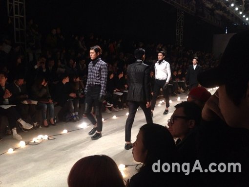 ‘2013 F/W 서울패션위크 최철용 쇼’. 동아닷컴DB