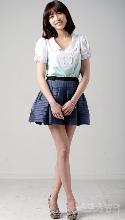 ‘전국노래자랑’으로 관객에게 깊은 인상을 남긴 연기자 이초희. 독립영화와 단편영화를 거치며 연기력을 쌓은 그는 “영화와 연극을 가리지 않고 많이 하고 싶다”는 당찬 포부를 밝혔다. 김종원 기자 won@donga.com 트위터@beanjjun