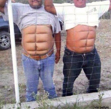 1초면 사라질 식스팩. 사진출처 | 해외 SNS